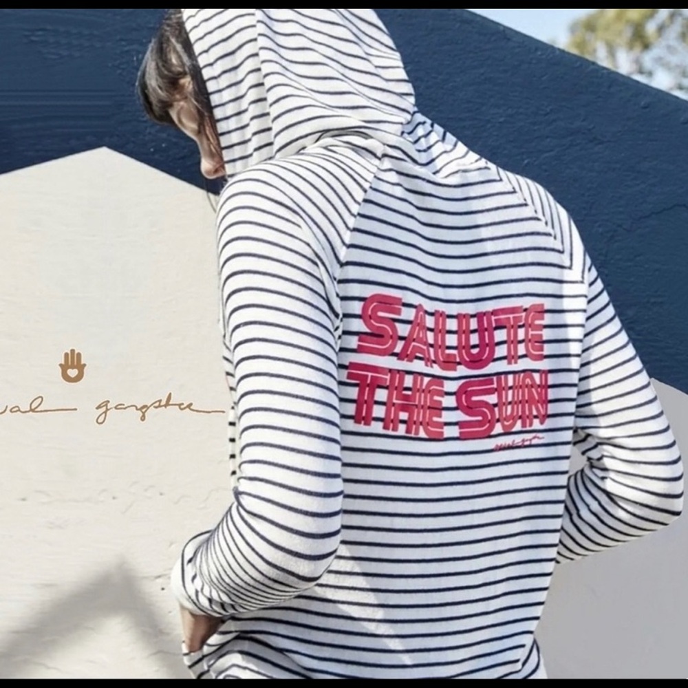 Spiritual Gangster Hoodie SALUTE THE SUN